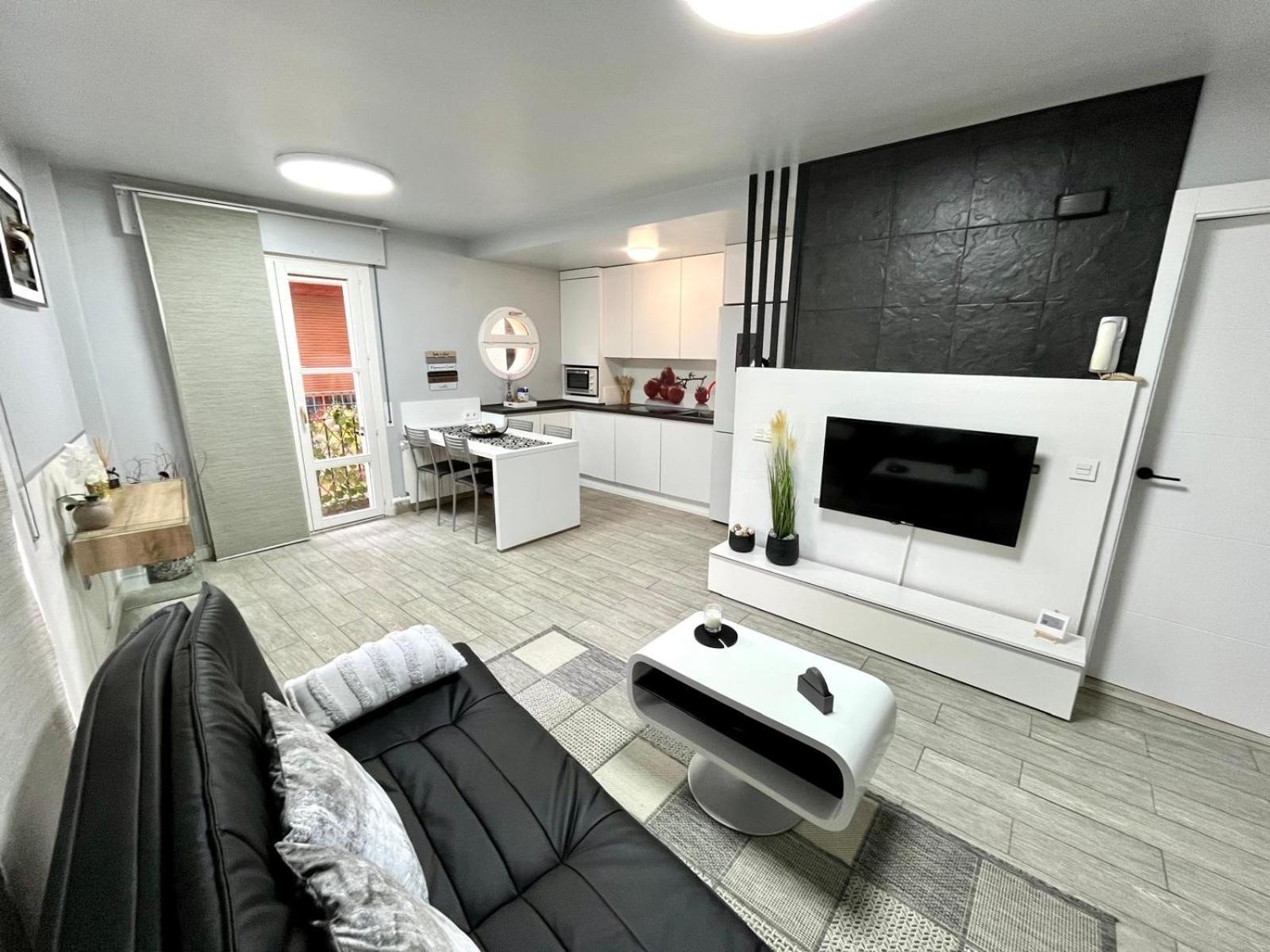 Ferienwohnung L&D -Parking Incluido- Tudela Exterior foto